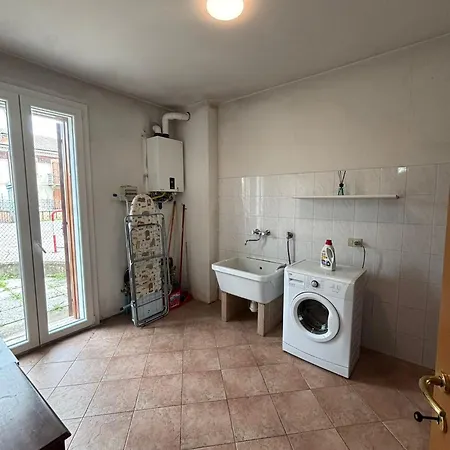 Apartment Bernini House Melara